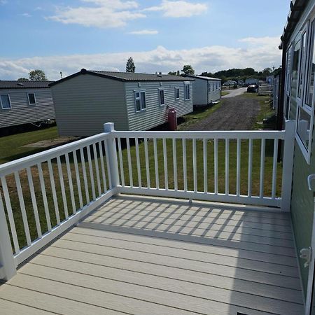 Lovely 8 Berth Caravan At Sunnydale In Lincolnshire Ref 35239S Louth  Buitenkant foto